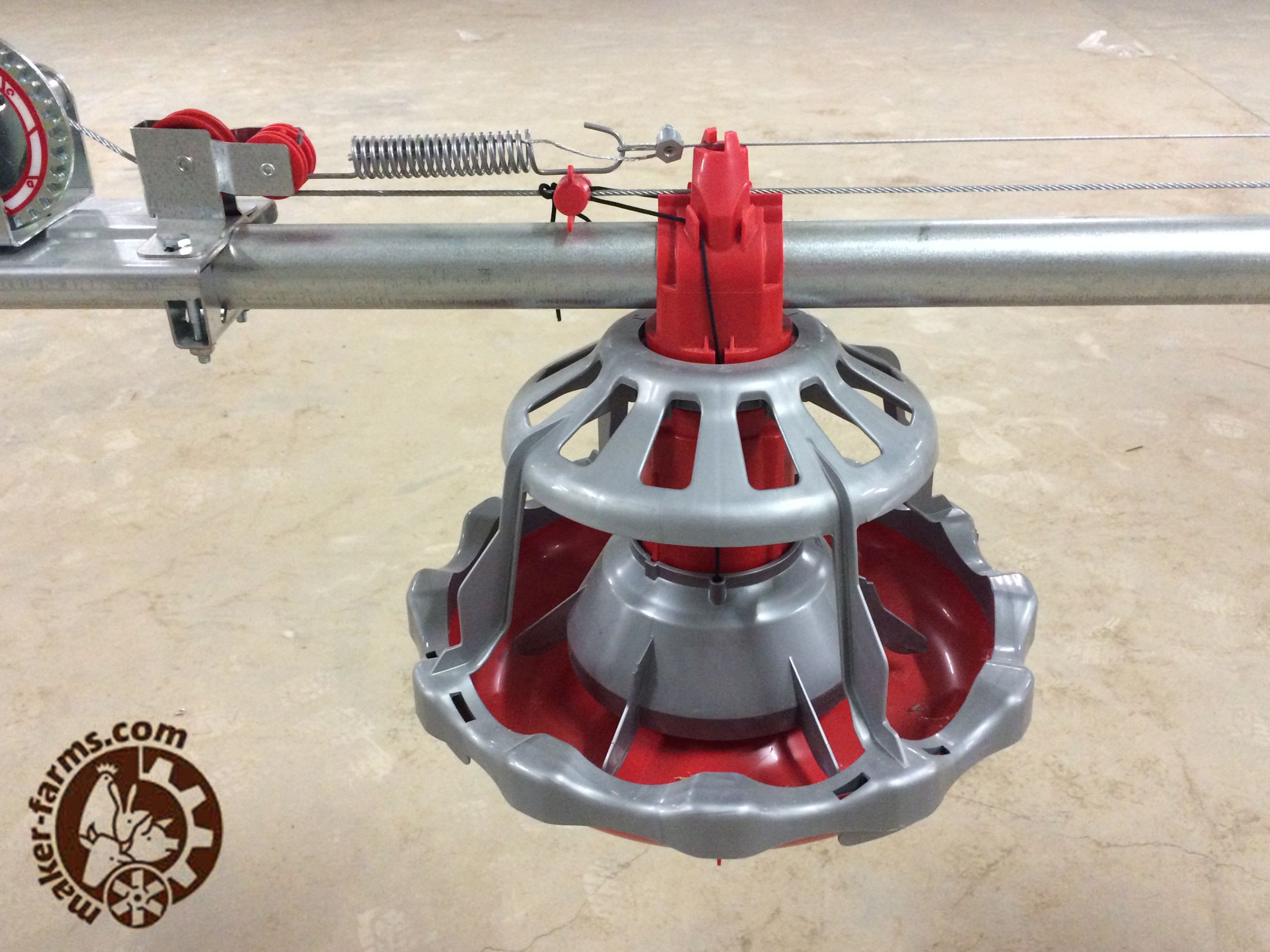 Productos - MAKERS FARMS COMEDERO LIBERTY